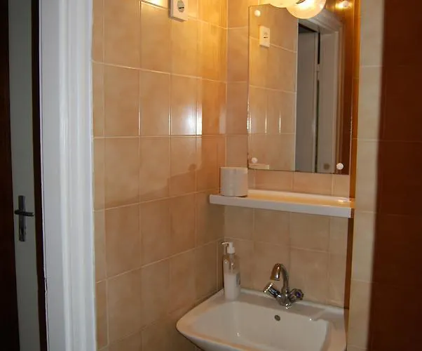 Park 2* בלטונללה