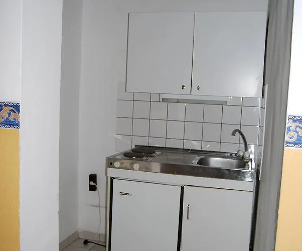 Park 2* בלטונללה